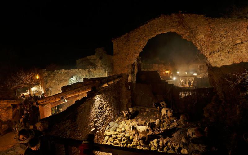 La Nit del Pessebre permetrà veure les exposicions pessebristes fins a la una de la matinada.