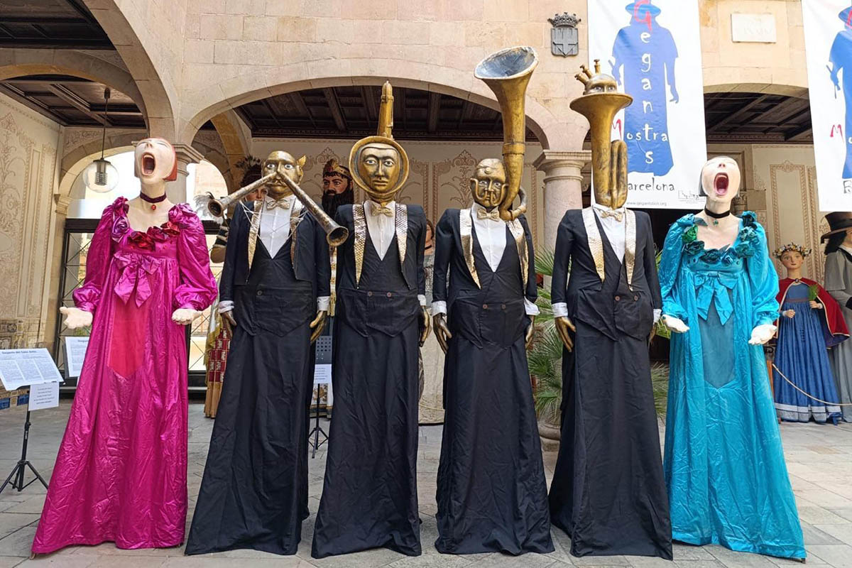 Una quinzena de colles geganteres d’arreu del món, convidades a la Mercè