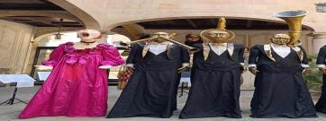 Una quinzena de colles geganteres d’arreu del món, convidades a la Mercè