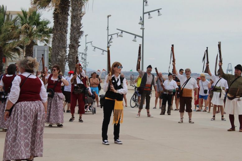 Trabucaires i pirates conquereixen Vila-seca