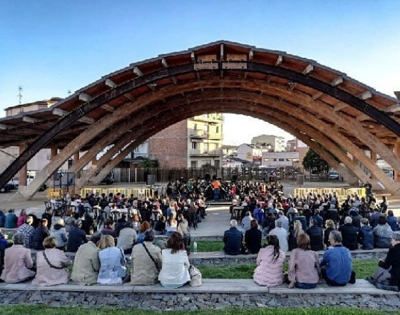 La Unió Musical del Bages ofereix el seu concert al cobert de la màquina de batre de Sant Fruitós de Bages