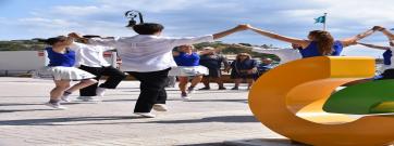 Sant Feliu de Guíxols vol fer arribar la sardana a totes les escoles i barris de la localitat