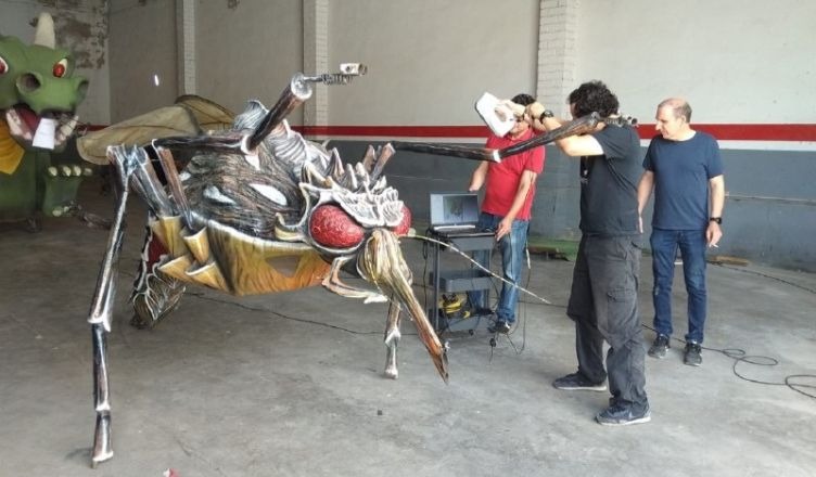 Procés de digitalització d'una mulassa | Agrupació del Bestiari Festiu i Popular de Catalunya