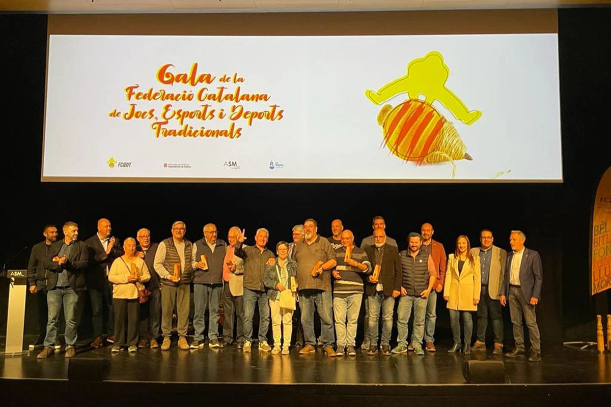 La Ràpita celebra i reconeix el món del joc tradicional