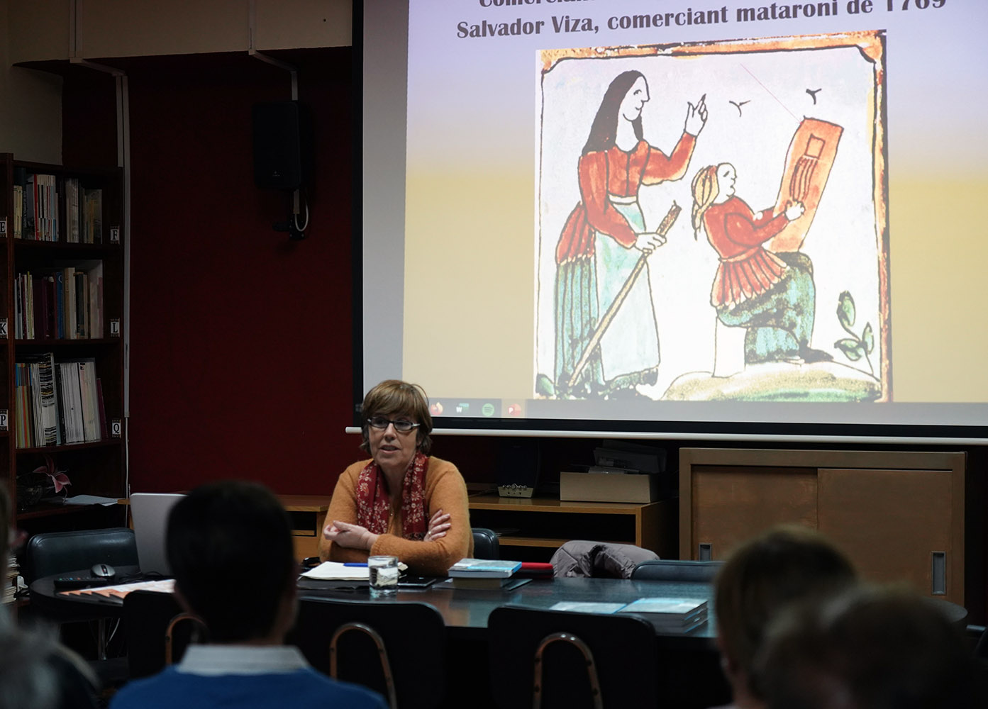 Neus Ribas: “Falta una història de la importància del negoci de les puntes”