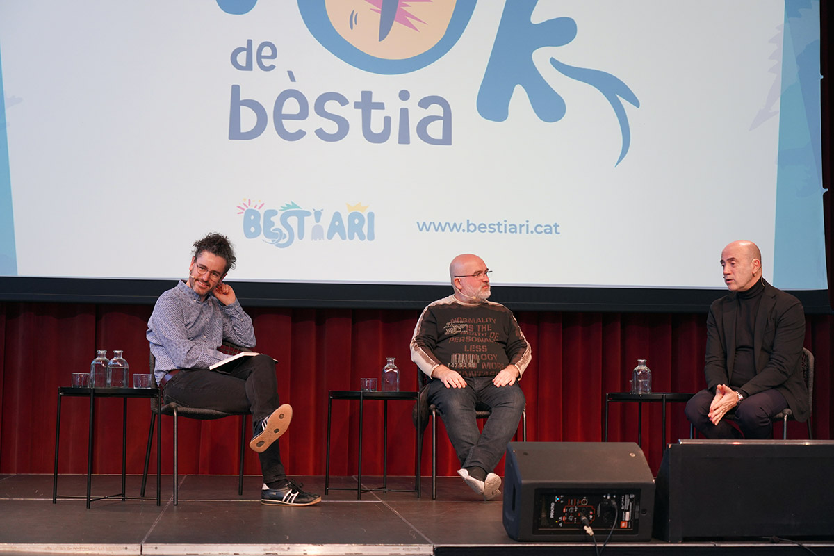 Tomàs Molina i Jordi Mullor, moderats per Pau Benavent, van debatre sobre canvi climàtic i cultura popular