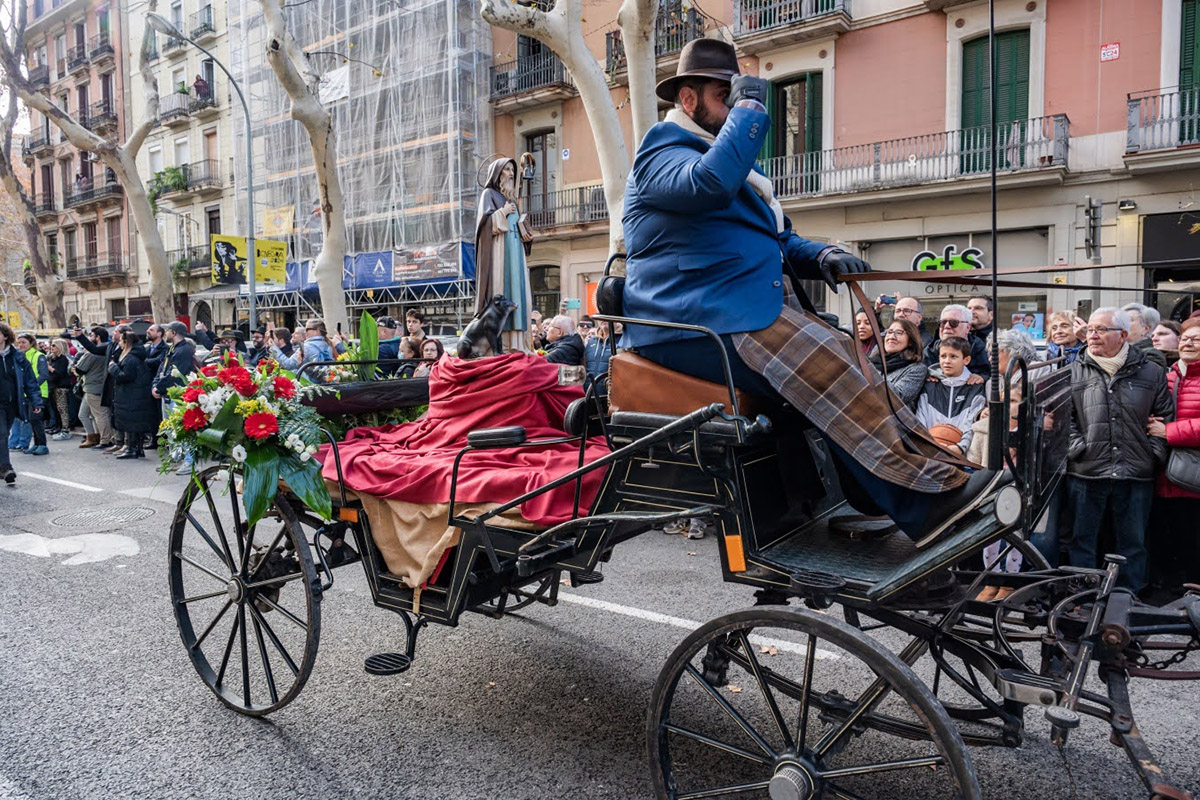 Tots els detalls del bicentenari dels Tres Tombs de Barcelona