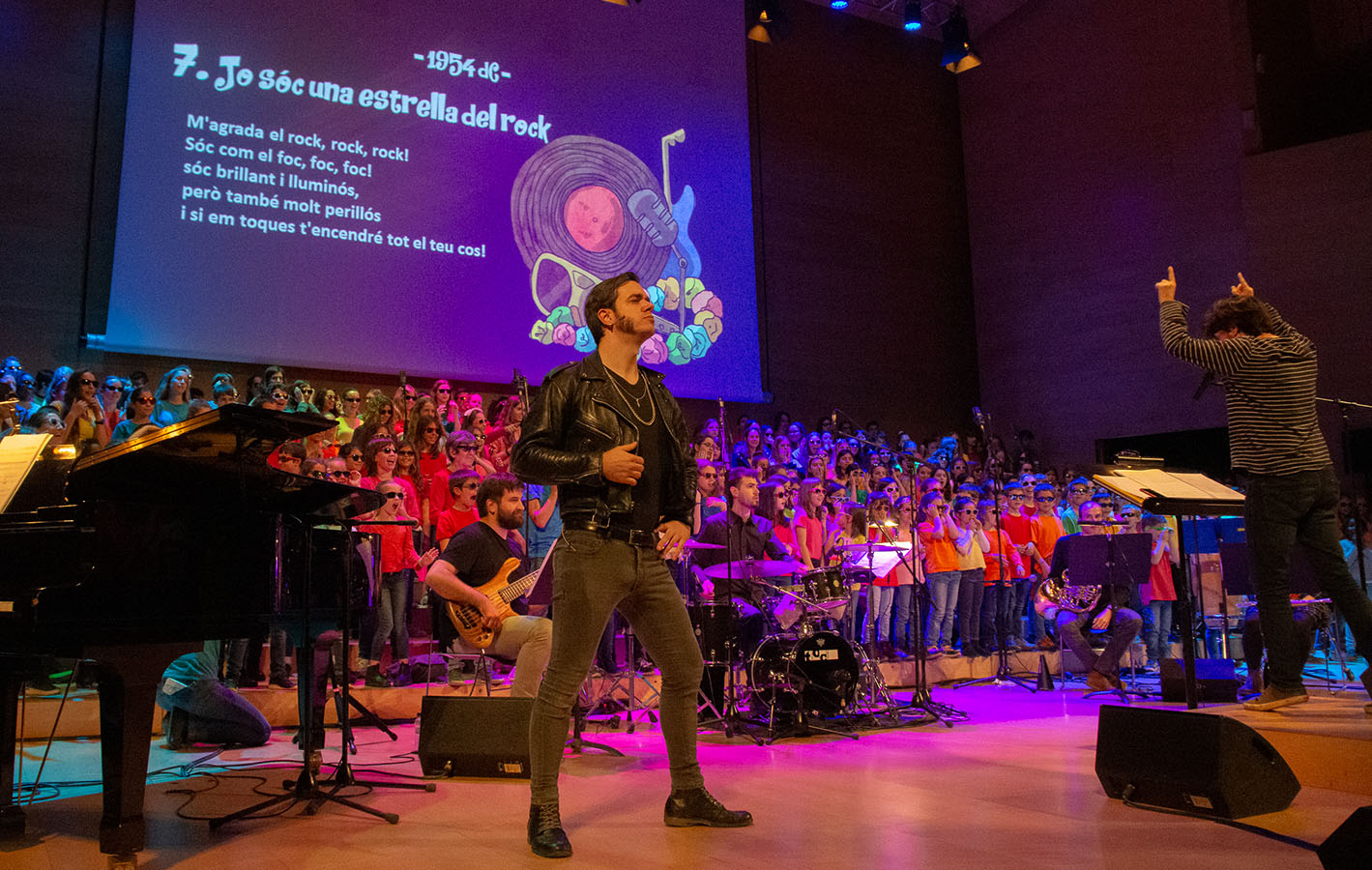 'La màquina del temps', d’Arnau Tordera i el Secretariat de Corals Infantils de Catalunya, millor producció-espectacle en l'edició anterior | Toni Márquez - Fototeatre.cat