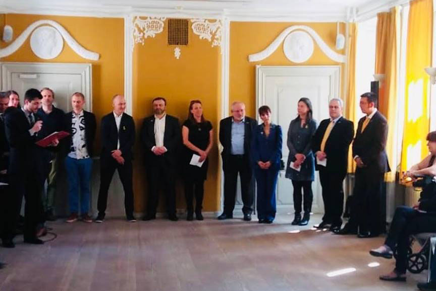 El 32è Aplec Internacional d’Adifolk contagia l’entusiasme per la cultura popular catalana als danesos