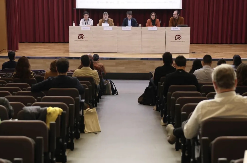 Arrenca la maquinària del II Congrés de Joves Investigadors