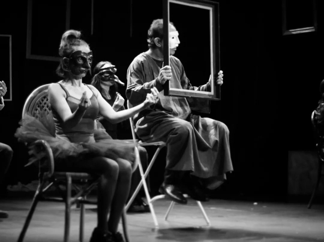 Tallers de Teatre Sílvia Servan presentaran 'Píndoles cinematogràfiques En blanc i negre' a Sant Cugat