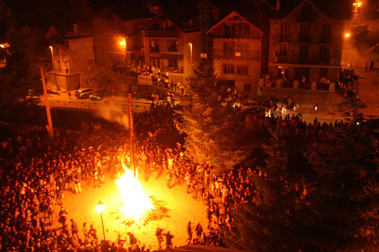Les falles d'Isil de Sant Joan